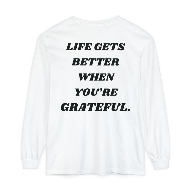 Get comfy in our 'Grateful Life' long sleeve shirt and let the world know that every moment is brighter when you're counting your blessings.🌟 Wear it, feel it, and spread the good vibes like confetti – because in this long sleeve, gratitude becomes your coziest companion!