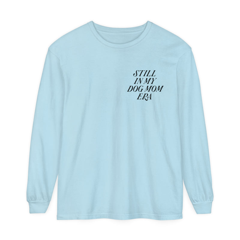 Meet our "Still in My Dog Mom Era" long sleeve tee – because the dog mom magic never fades! 🐾✨ Celebrate your timeless dog mom era and let the world know